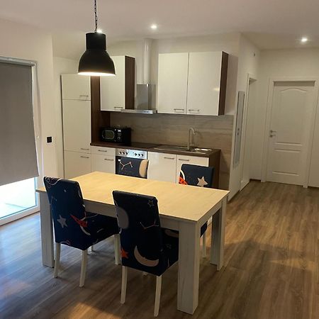 Apartmani Bm Biograd Na Moru Exteriör bild