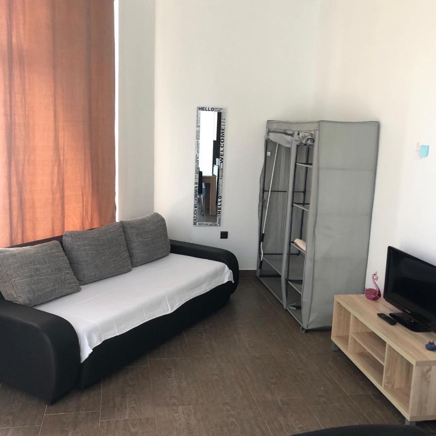 Apartmani Bm Biograd Na Moru Exteriör bild