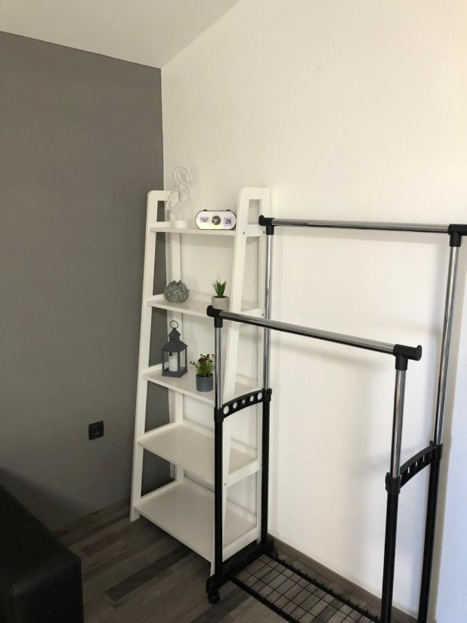 Apartmani Bm Biograd Na Moru Exteriör bild