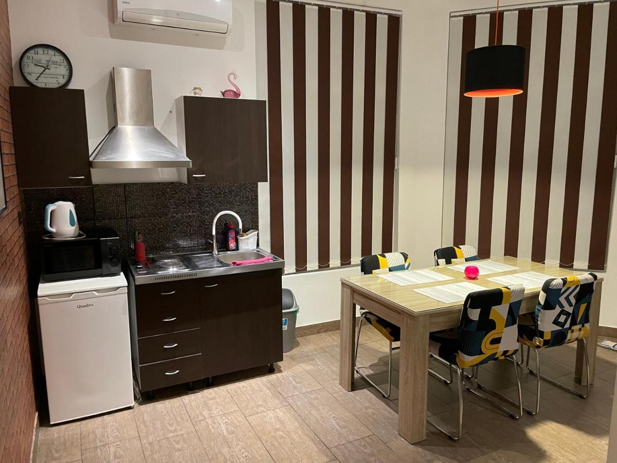 Apartmani Bm Biograd Na Moru Exteriör bild
